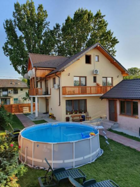 Casa Doi Stejari